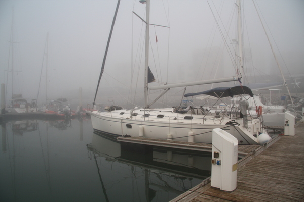 La brume dans la marina Bouregreg (8 sept.2011 !)